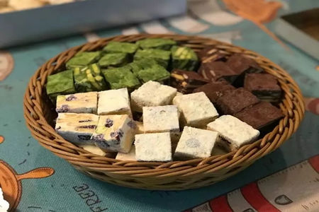 网红小吃雪花酥有什么特点