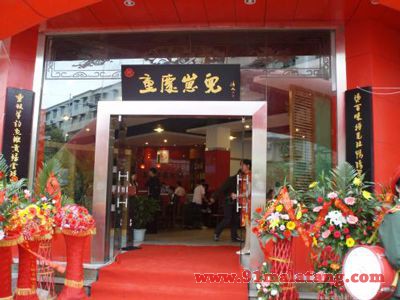 为什么重庆崽儿火锅加盟店生意这么好？总部有哪些加盟支持保障？
