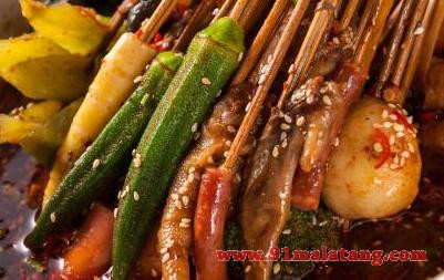 开串串香店赚钱吗?2018重庆哪些品牌串串香好吃?