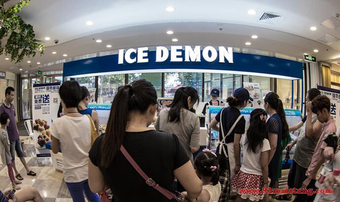 ICE DEMON冰雪怪加盟开店亏本吗?特色雪糕冬天也能赚!