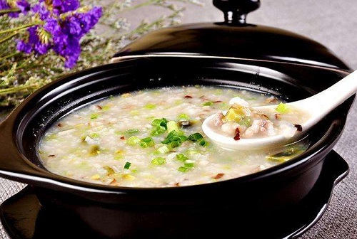 锅咚咚粥饺